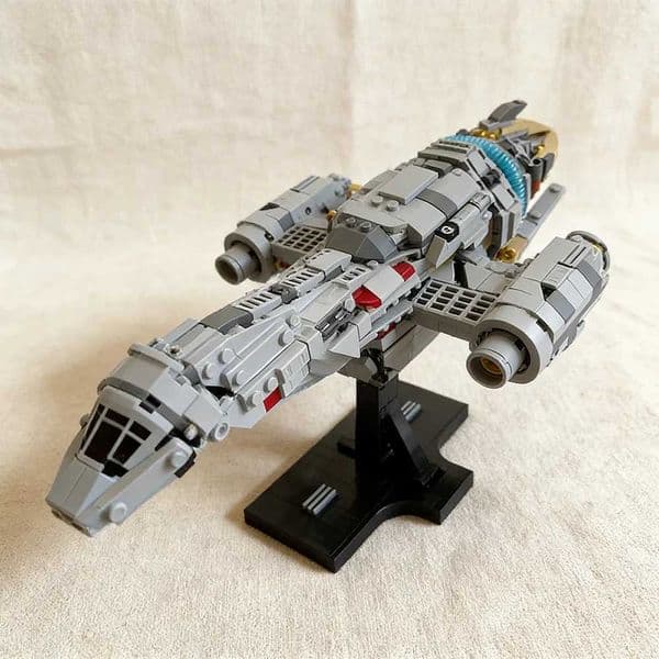 MOC 670PCS Alternate Model Sci-Fi Spaceship Cruiser Midi-Sc Building Blocks DIY Assembly for Kids Boys Girls Toys GiftJ260520