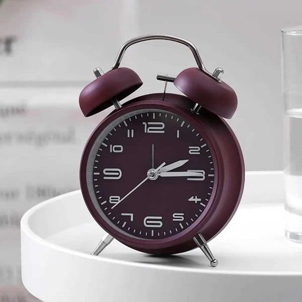 Vintage Style Wind Up Clock with Metal Bells Silent Movement Analog Alarm Clock for Kids Bedside Table C260520