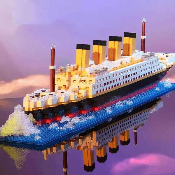 Small particles building block assembly toy Titanic nt puzzle model kit for boys and girls desktop birthday giftJ260520