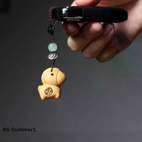 Chain Horse Key BecomRich Cartoon Zodiac Handmade Rope Wood Phone Chain Lanyard Sandalwood Chinese Style Key RNew Year M260520 W260609