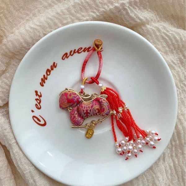 Designer Putuo Mountain Style New Year art Song Brocade Pony Tassel Handmade Hanging Ornament Keychain For Bag/Car Wholesale Free Shipping 11