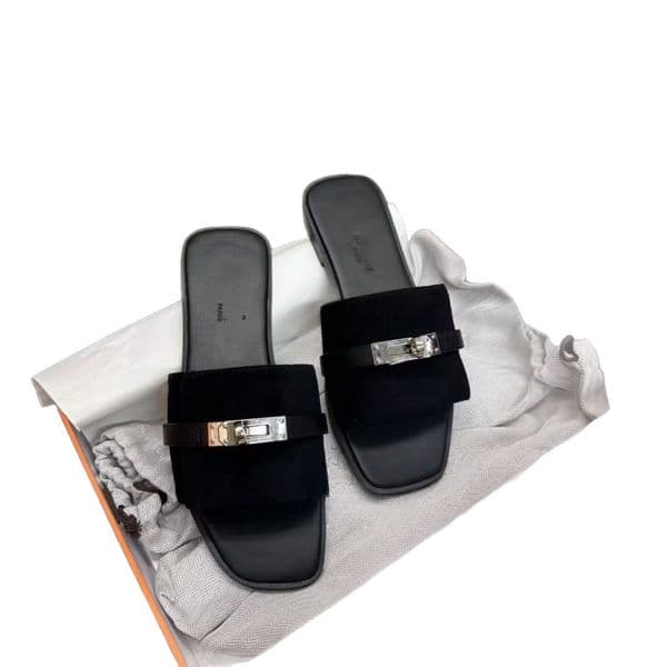 Womens Designer Flat Thong Sandals, H Style Tiny Silver Buckle Decor, High Quality Casual Slides for Daily Wear, Versatile for Outdoor Travel Shopping, Non Slip Sole