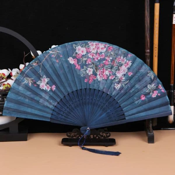 Designer Bamboo Chinese Style art Vintage Silk Folding Shank Classical Dance Tassel Elegent Female Hand Fan Home Decor Free Shipping 15