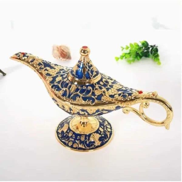 Vintage Magical Legend Aladdin Genie Lamp for Home Wedding Table Decoration Collectable Rare ic Arabian Costume Props Gift L260521