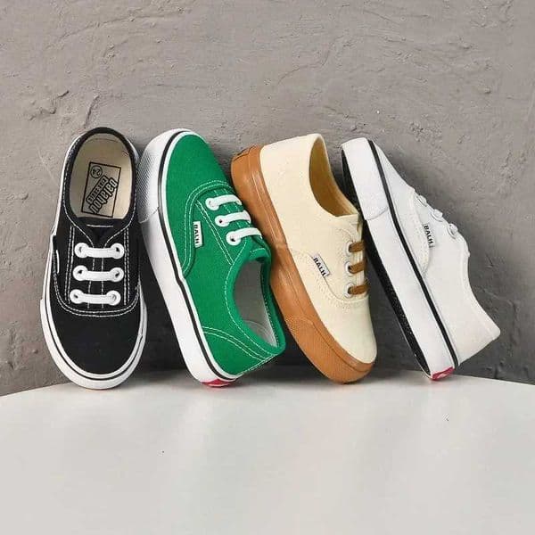 Boys Girls Casual Shoes Fashion Running Shoes Solid Color Childrens Canvas Shoes Outdoor Sneakers Student Cloth ShoesJ260521