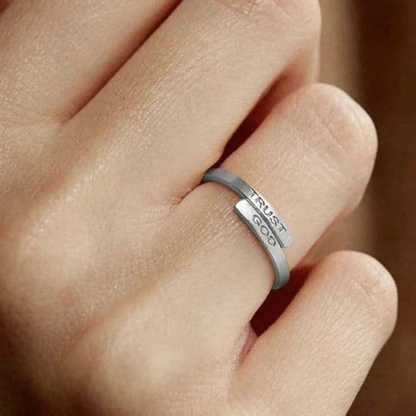 Hot Selling Stainless Steel Opening Letter Couple Ring For Fashion Women Men Jewelry Valentine Day Gifts R260522