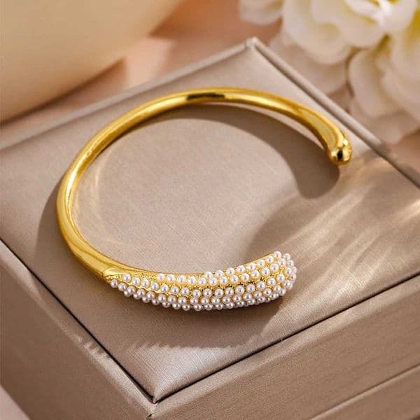 Yupsk New Trendy Crystal Pearl Inlaid Water Droplets Stainless Steel Open Bracelet Waterproof Jewelry Gift for Women H260522