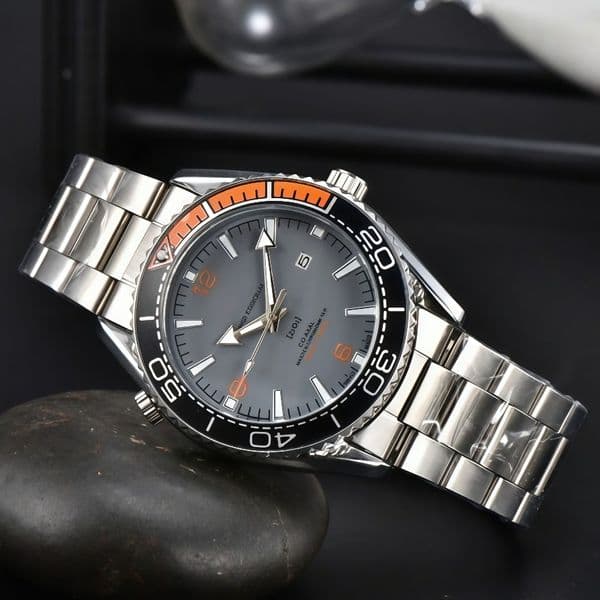 Fashion Men Watch Stainless Steel Rotating Bezel Date Sport Business Casual Male Quartz Wristwatches 6632