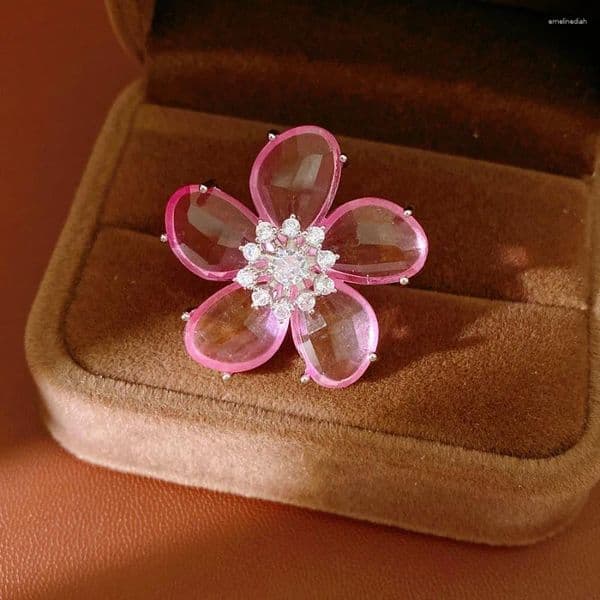 Backs Earrings Trendy Translucent Pink Acrylic Flower Clip For Women Girls Inlaid Zircon Floral Ear Cuffs Fairycore Accessories
