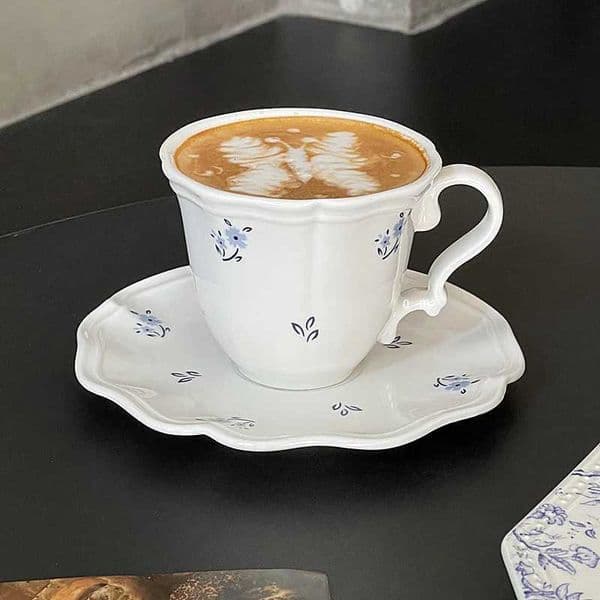 French Style Blue Floral Coffee Cup and Small Plate Set Exquisite Household Ceramic Tableware Ins Casual Afternoon Tea Latte CupT260522