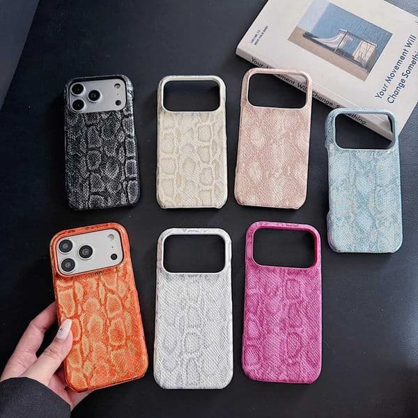 Retro Exquisite Snake Skin Texture Pattern Artificial Leather Gold Stamping Phone Cover Case for iPhone 17 16 15 14 Pro MaxJ260522