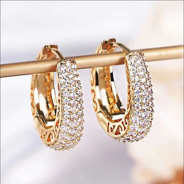 Huitan Hollow Gold Color Hoop Earrings for Women Paved Dazzling CZ Stone Luxury Trendy Female Circle Earrings Statement JewelryZHR260522ZHR260522
