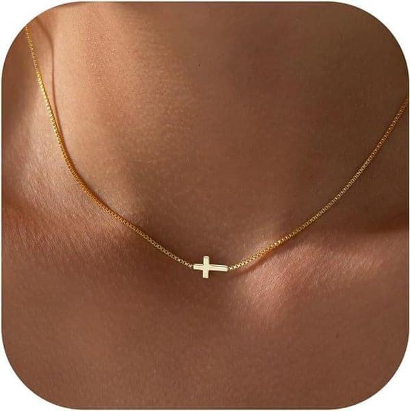 High Quality Bestselling New Product 18K Gold Plated Cross Necklace Women's Collarbone Chain Simple Fashion Commuting Jewelry