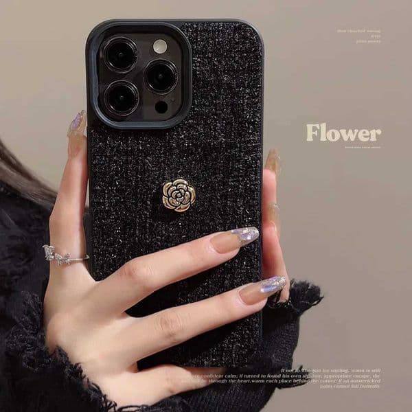 Luxury 3D Golden lia Flower Phone Case For iphone 16 15 14 13 12 11 Pro Max 16 Plus Woolen Tweed Fabric Shockproof CoverJ260522