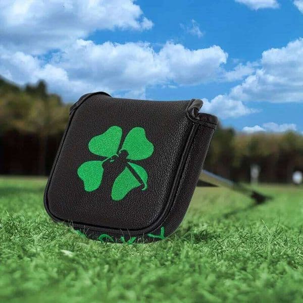 1pc Clover Putter - Dustproof and Durable, Scratch resistant in White/Black, Golf Protective Cover 26Y0523