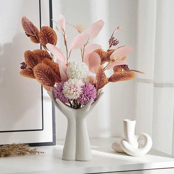 Nordic style Home Decor Office Desktop Decoration Living Room Vases White Ceramic Hand Vase for Hydroponic Flower Arrangement L260521