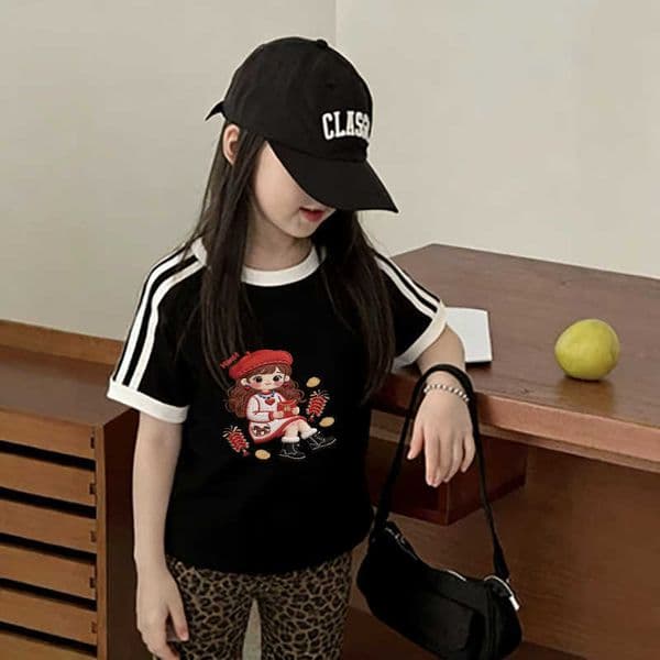 Summer new childrens black and white patchwork three-stripe round-neck short-sleeve cartoon print comfortable versatile trendy top for toddlers L26052110ZE