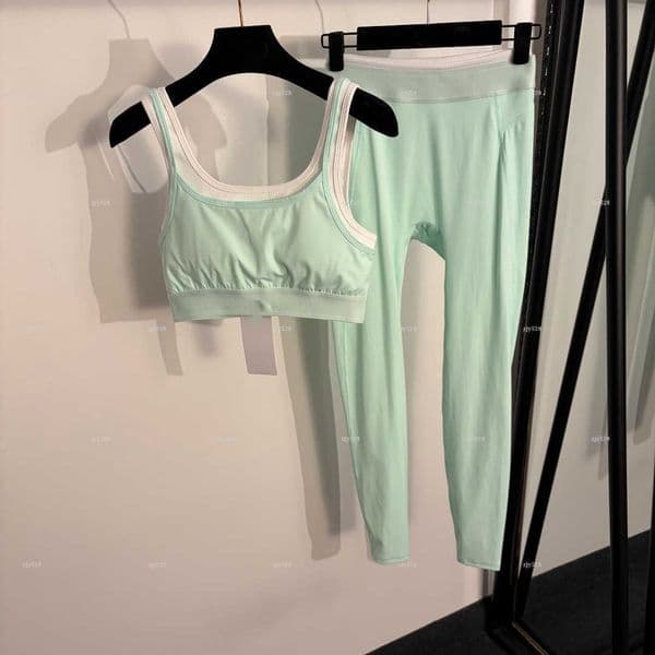New sport set girls tracksuit designer clothes women color blocked patchwork camisole vest+slim fit leggings A724X15N152