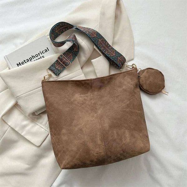 Women's Large Capacity Fashion Retro Commuter Wide Strap Shoulder Female Hundred Tote Satchel Bag