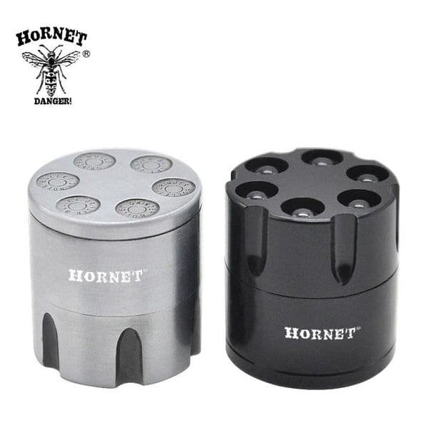 Smoking pipes New mini shaped metal grinder 30mm three-layer metal grinder smoking set
