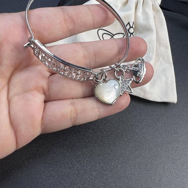 Viviane Vivienme Western Jewelry Designer Viviennelies Westwoodies Orb Saturn Luxury Bracelet For Woman Men Luxe Bangle Pearl Shell Heart Letter Planet Bracelet