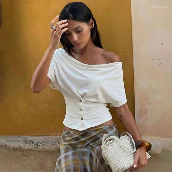 Women's T Shirts Tornova 2026 Slim Short Sleeve T-shirt Swing CollarFashion Girl Top Sexy Plunge Club Party Casual Female Shirt