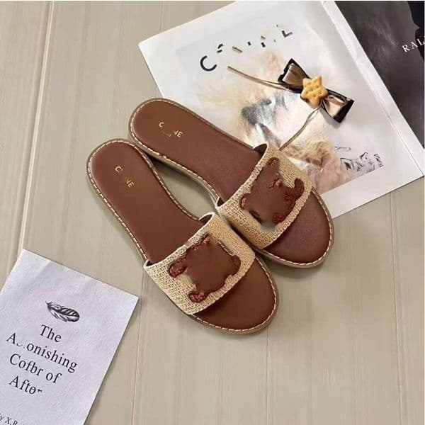 Designer 2026 Summer New Women's Embroidered Flat Slippers, Women's Fashion Beach Cool Slippers