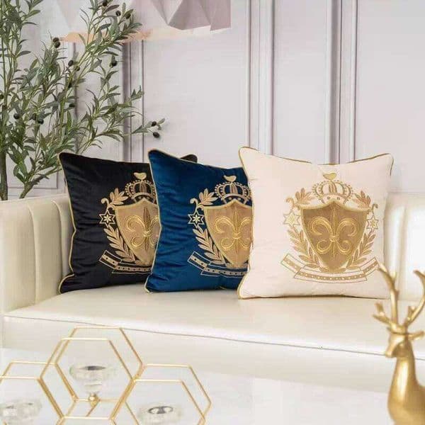 European Style Retro Cushion Solid Color Embroidery Pattern Pillowcase Comfortable Living Room Sofa Throw Pillow Cover 26L0526