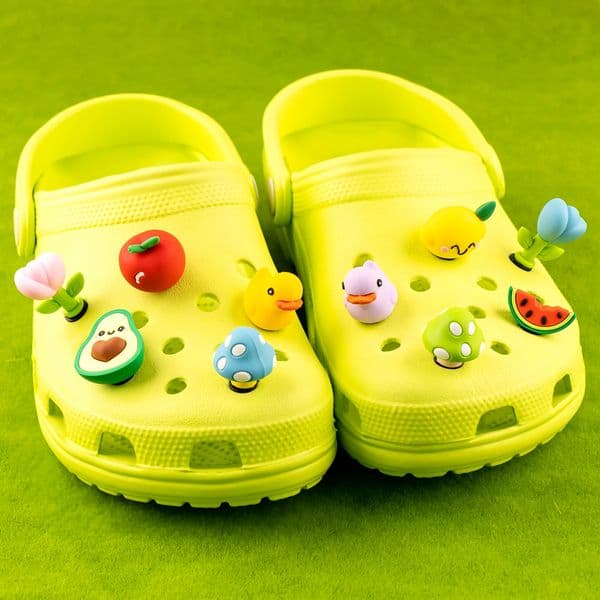 Cute Duck Fruit Shoe Charms Assortment 3D PVC Mushroom Flower Slippers Badges Mix Summer Holiday Pins