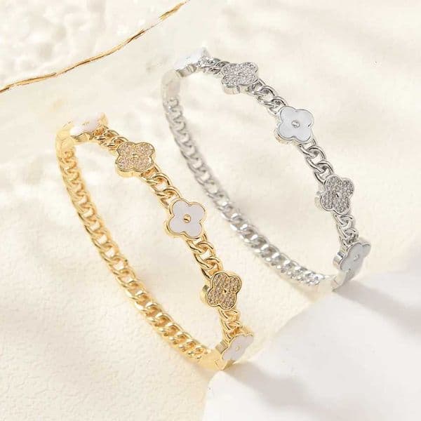 Real Gold Plated Zircon Flower Bangle Womens Korean Ins High-End Niche Commuting New BraceletFashionable Jewelry Hot-SellingT260527