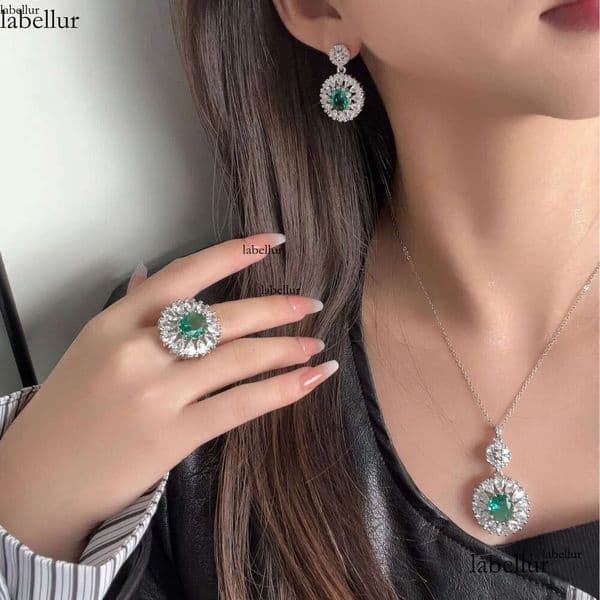 2024 Top Sell Wedding Sets Jewelry Sterling Sier Oval Cut Emerald Dia Cubic Zircon Open Ring Stud Earring Women Clavicel Necklace Gift e5