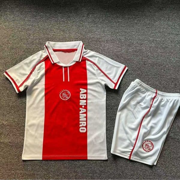 Classic 98 Ajax home jersey childrens football set - Laudrup L260527