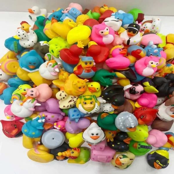 2026 Magnet toy for 3 year old Toy 20/40 Rubber Jeeps Car Bath Toy Assortment Bulk Floater Duck For Kids Baby Showers Accessories Party Favors
