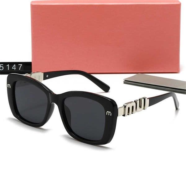 Brand Glasses New Oval Frame Small Style Light Luxury Womens Fashion Trendy Internet Celebrity Sunshade Designer Sunglasses