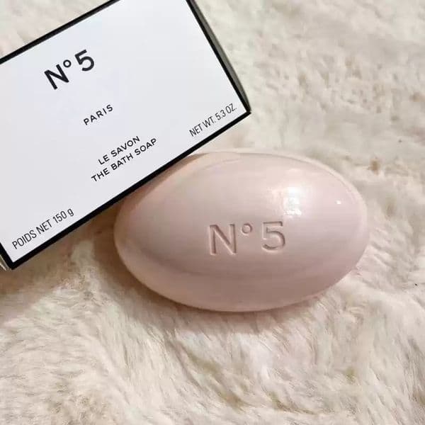 Designer Brand The Bath Soap N5 150g Handmade Soap Goose Egg Shaped Perfume Fragrance Soaps Bar Gentle Soft Cleansing Moisturizing Nourishing Skin Body Hand Care