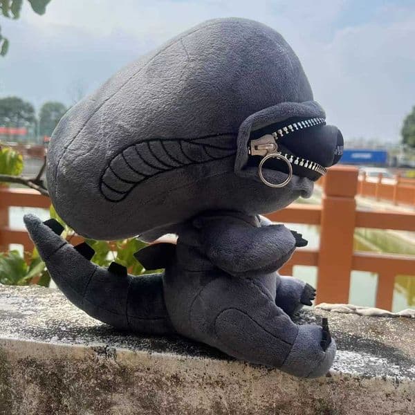 Vacuum-sealable Human Xenomorph Hybrid Alien Deathship Plush Toy Doll L260528FWEJ