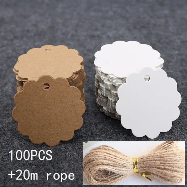 100pcs 6cm Round Lace Edge Kraft Paper Tags Card Labels with Rope Product Price Marks Garment Tag Shoes Bags Decor Accessories 260527