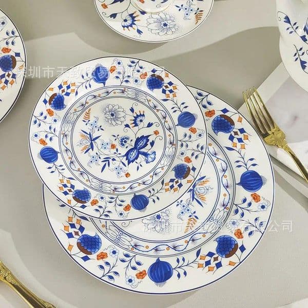 European Light Luxury Mason Bone China Western Plate Blue Onion Retro Style Plate Hotel Plate Logo