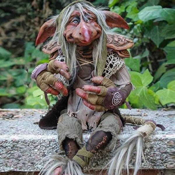 Yard Decor Garden Decorations Great Elf Ornament Gothic Vintage Halloween Sculpture Resin Goblin landscape Character Statues For Indoor Outdoor Patio Lawn Decor 6
