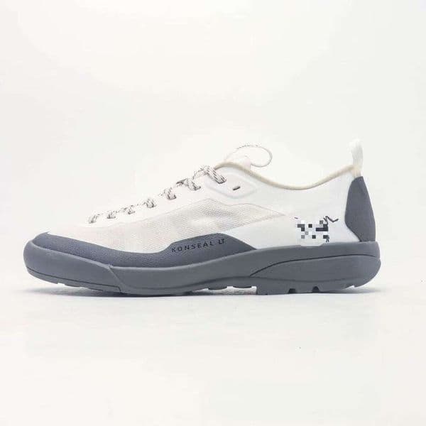 Designer ARC Hiking Sneakers Arcteryxsneakers Outdoor Trail Trainers Gortex Mountaineering Boots LT Waterproof Sports Shoes Lightweight Casual Shoes E9e