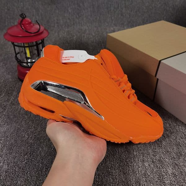 Designer Nocta shoes Men Hot Step Terra 2 Sneakers Mens hiking Running shoe hotstep black Triple White Yellow Total Orange University Gold Women Mens Sports Trainers