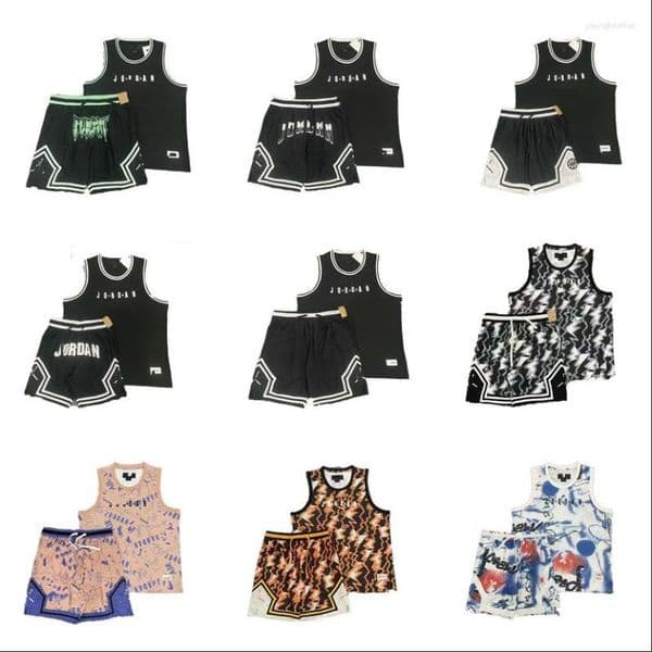 Men's Tracksuits Men Mesh Basketball Jersey Shorts Set Breathable Loose Fit Sportswear Training Running Suit Summer Casual Activewear