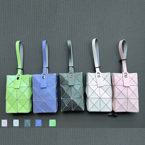 Luxury Designer Shoulder Mini Messenger Bag Phone Sunglass Crossbody Case fashion reflective Chain folding geometric holographic purses luminous bag PHE05