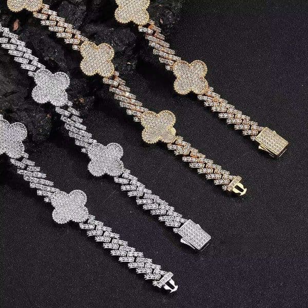 VVS Moissanite Hip Hop Cuban Men's 18k Gold Plated Four-Leaf Clover Fashion Luxury Wholesale Women's Necklace