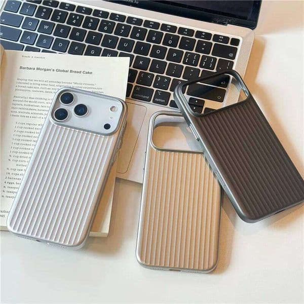 Electroplated 3D Stripes Pattern for Magnetic Case For iPhone 17 17Pro 16 15 16Pro Max Matte Shockproof Hard PC Cover J260530