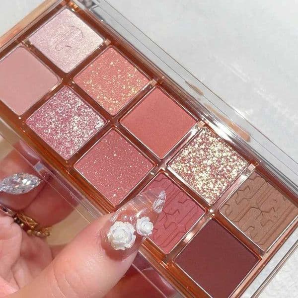 10 Colors Autumn and Winter Low Saturation 10 Color Eyeshadow Plate New Earth Color Niche Brand Ins Parity DropshippingT260530