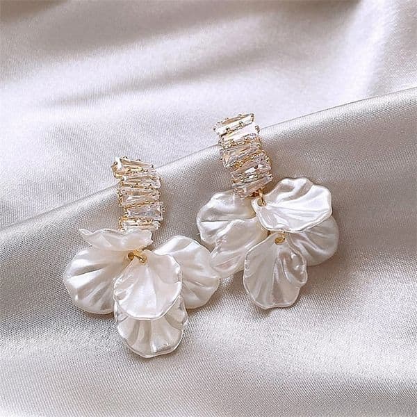 Flower Earrings For Women Premium Flower Ruffled Earrings 1 Pair 260520