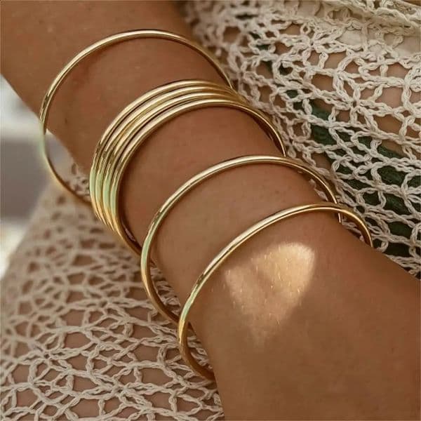 Fashionable Stainless Steel Bracelet For Women Round Minimalist Elegant Gold Color Bangle Accessories Jewelry 260530