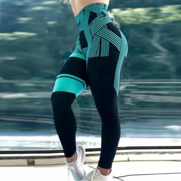Ladies' Trendy Activewear Collection: Elegant Stripe Printed Gymwear & Jogging Shorts