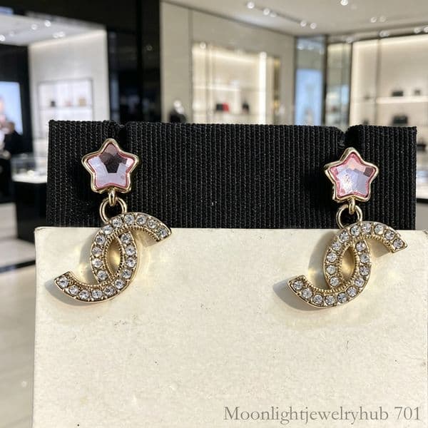 Designer Jewelry styles of pink star studded letter earrings fashionable classic versatile women's earrings cc earrings